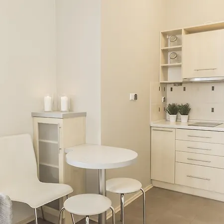 Apartament Vacationclub - Trzy Korony Piastów 2